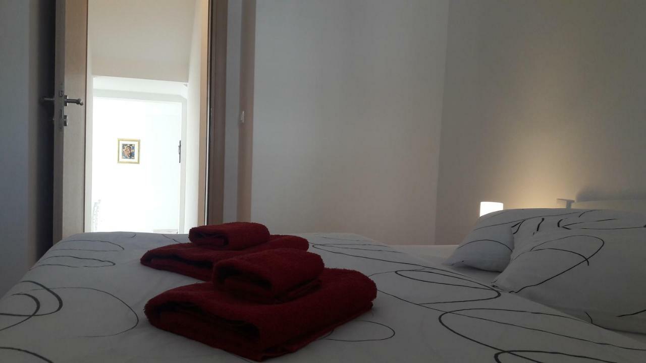 Apartment Anakatarina Trogir Exterior photo